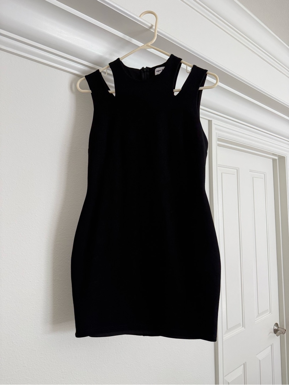 superdown Black Cutout Shoulder Mini Dress